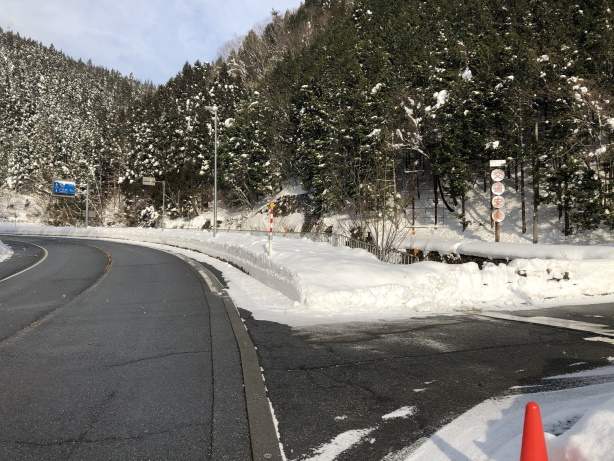 県道48号