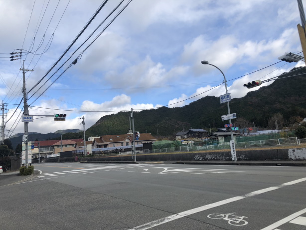 県道8号
